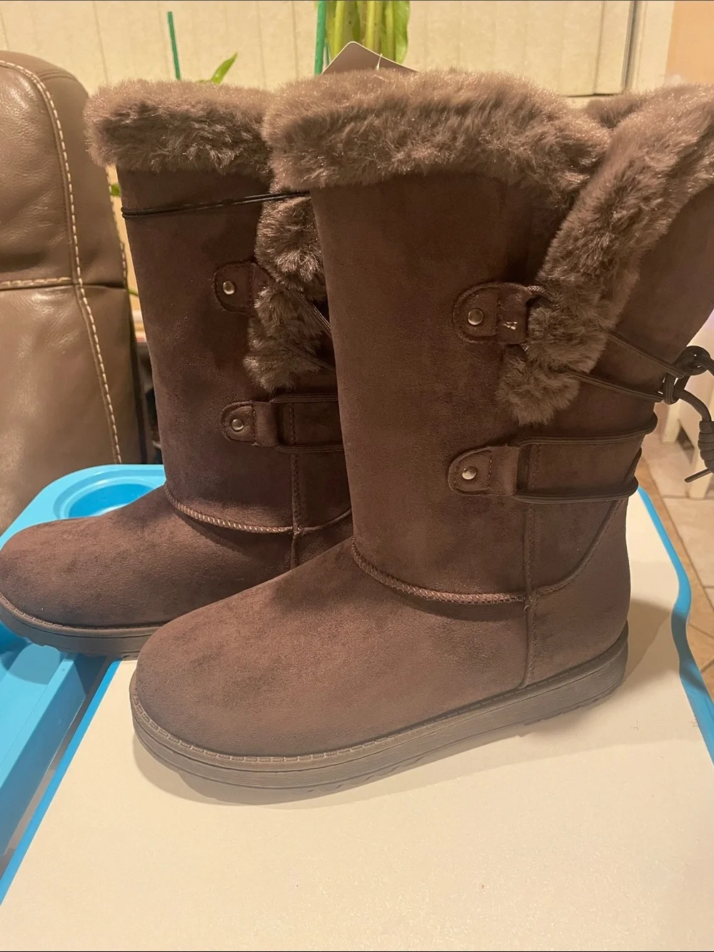 Arizona Jean Company Women's Dark Brown Faux Suede Winter Boots